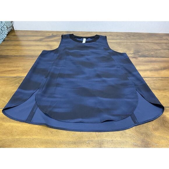 Athleta Top Womens S Blue Black Blurred Camo Zephyr Tank Sleeveless Curved Hem - Picture 4 of 8